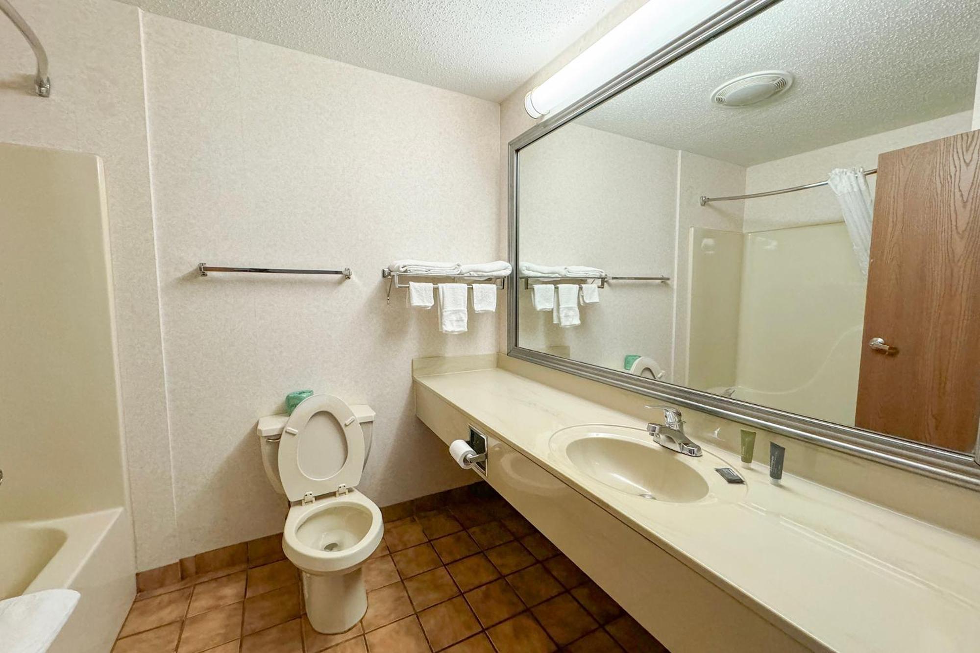 Fairbridge Inn & Suites Batavia-Darien Amusement Park Экстерьер фото